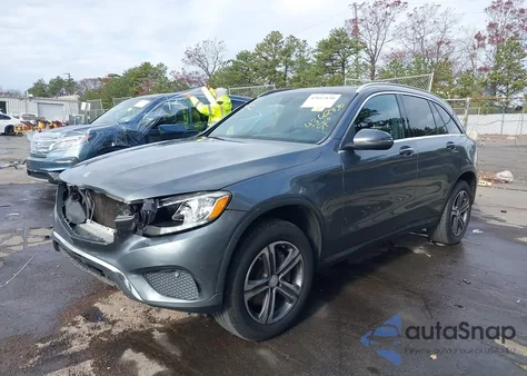 2017 Mercedes-Benz Glc 300 4Matic z USA, uszkodzony, nr VIN WDC0G4KB6HF132829